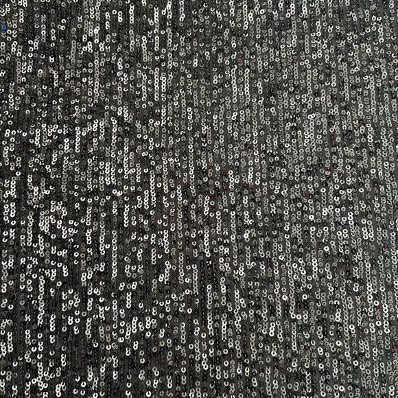 CeCe Sequined V-Neck Cap-Sleeve Black Blouse-Size Medium - Picture 3 of 7